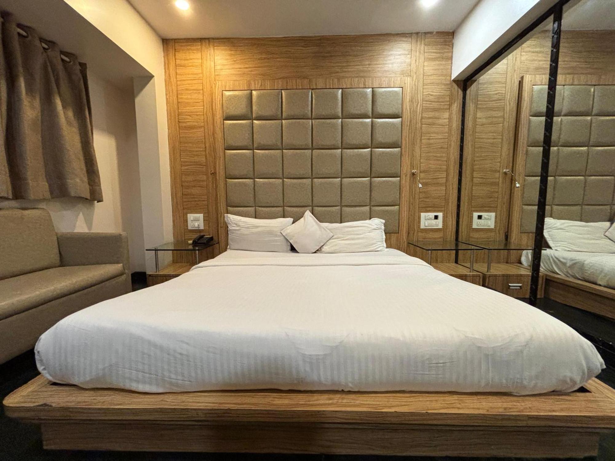 Hotel Sahar Garden Near Mumbai International Airport — Photos 2